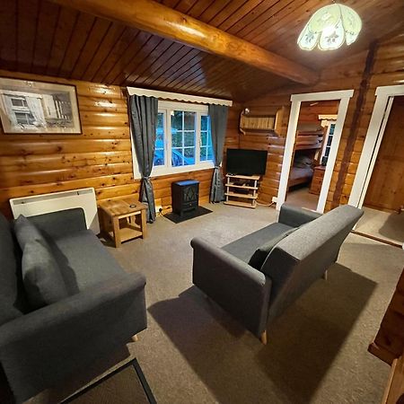 Snowdonia Escape Villa Trawsfynydd ภายนอก รูปภาพ