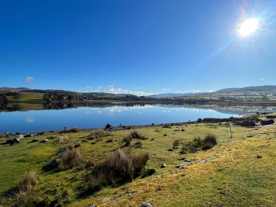 Snowdonia Escape Villa Trawsfynydd ภายนอก รูปภาพ